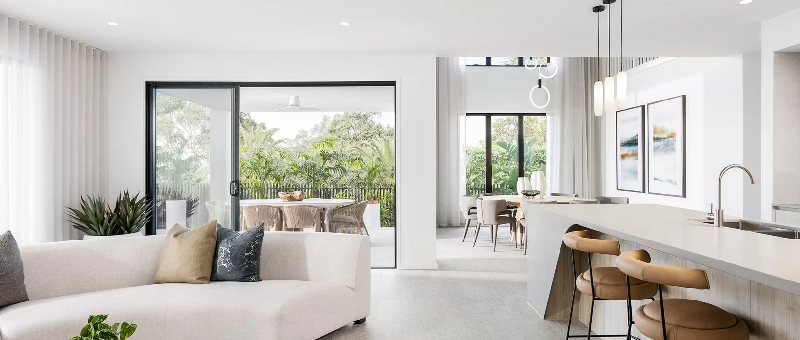 Seamless Living Starts with the Right Lighting Choices