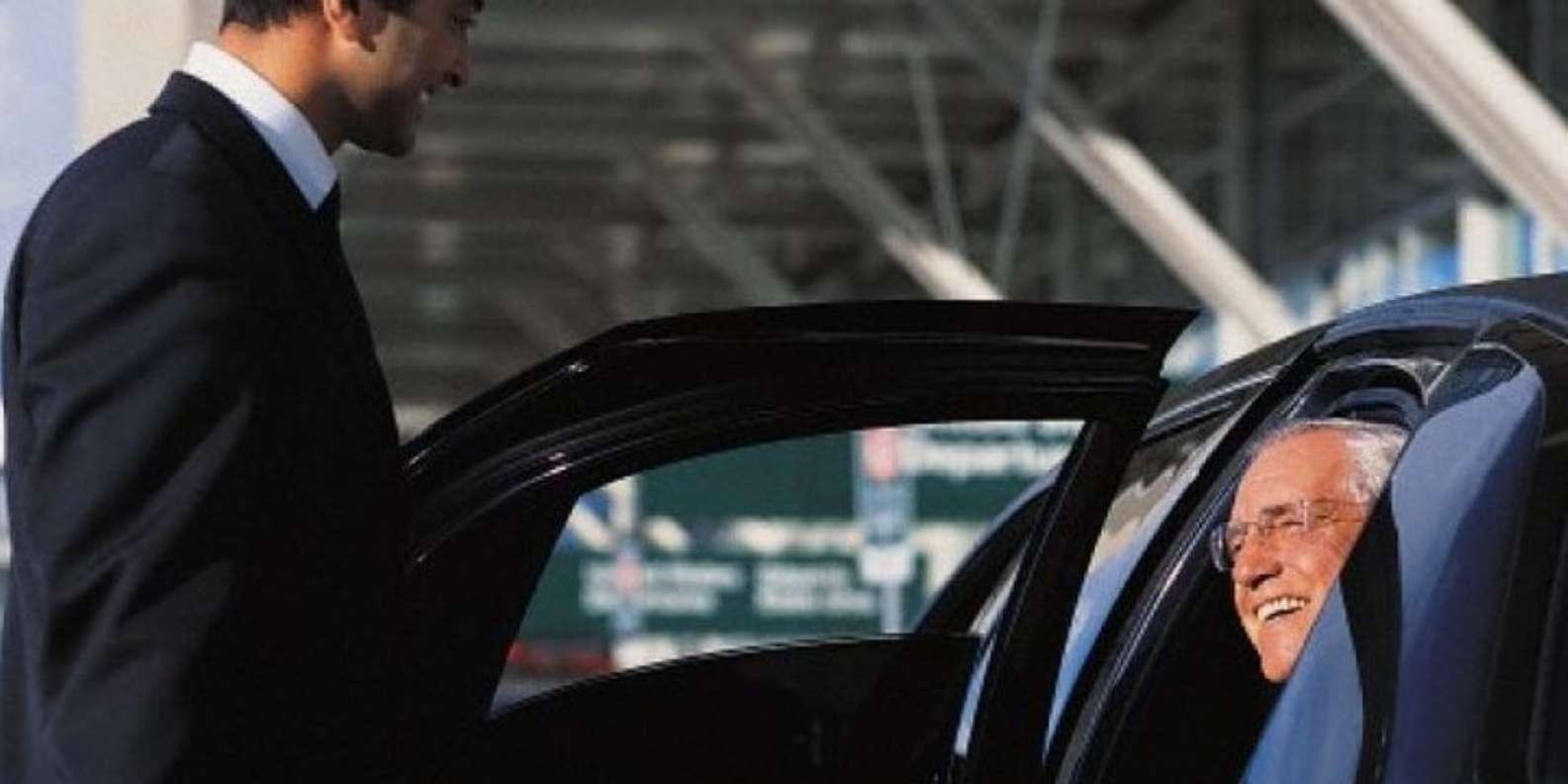 Best Limo from Seattle to Vancouver Private Transportation