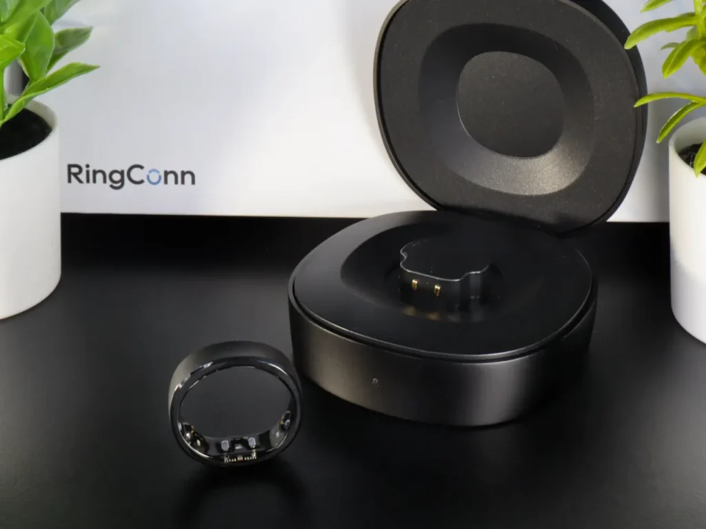 Track, Analyze, and Improve: The Power of a Smart Sleep Ring Tracker