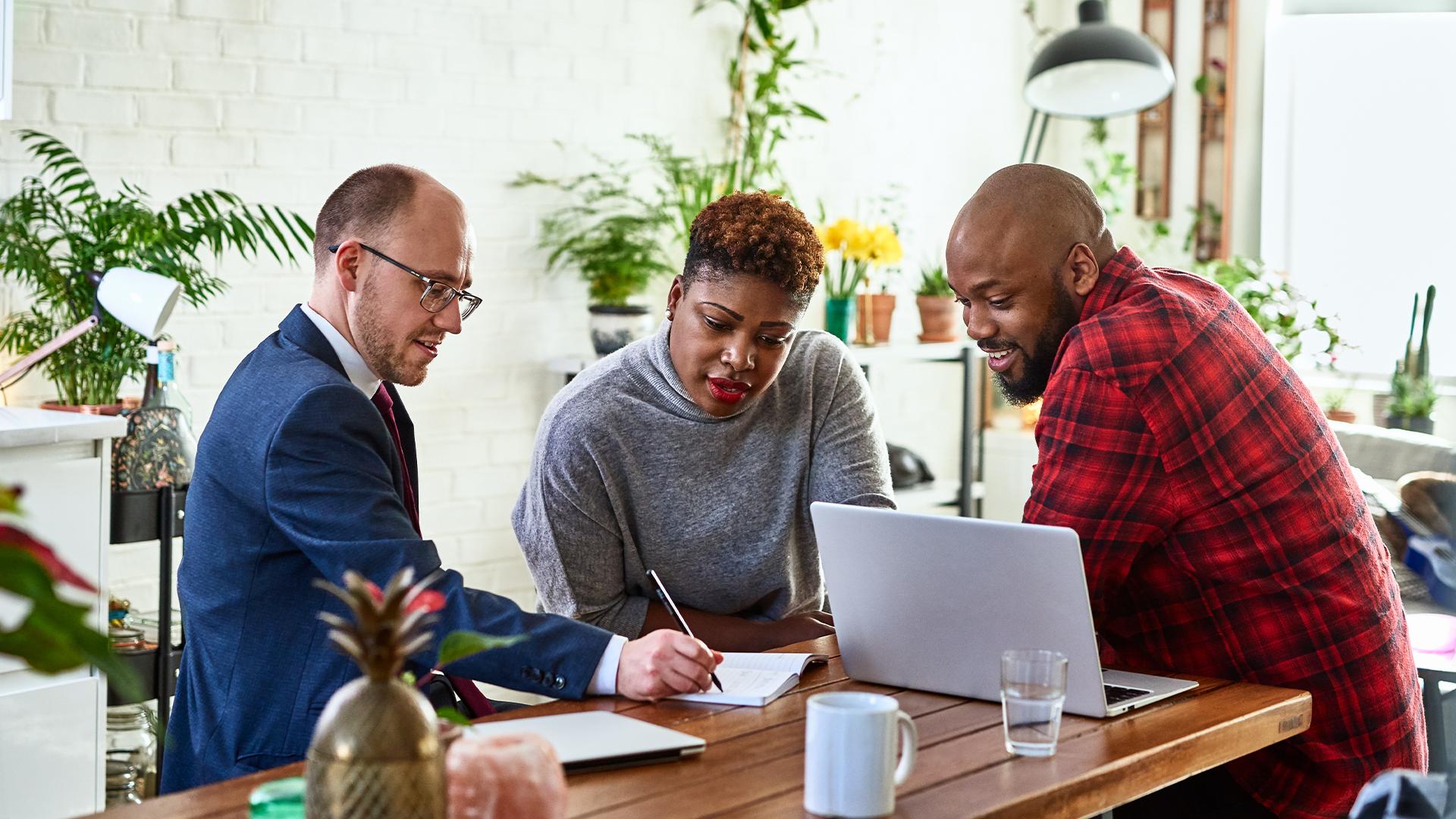 Why Working with a fiduciary near me Improves Retirement Planning