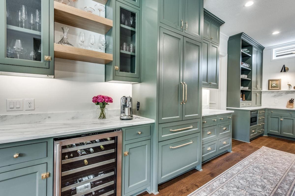 Looking for a Cabinet Maker Near Me? Choose Woodtronics NY