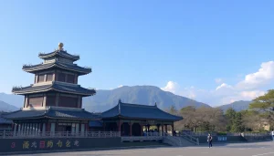 ดูหนังในบรรยากาศสนุกสนาน มีผู้คนรับชมและป๊อปคอร์นเต็มไปหมด