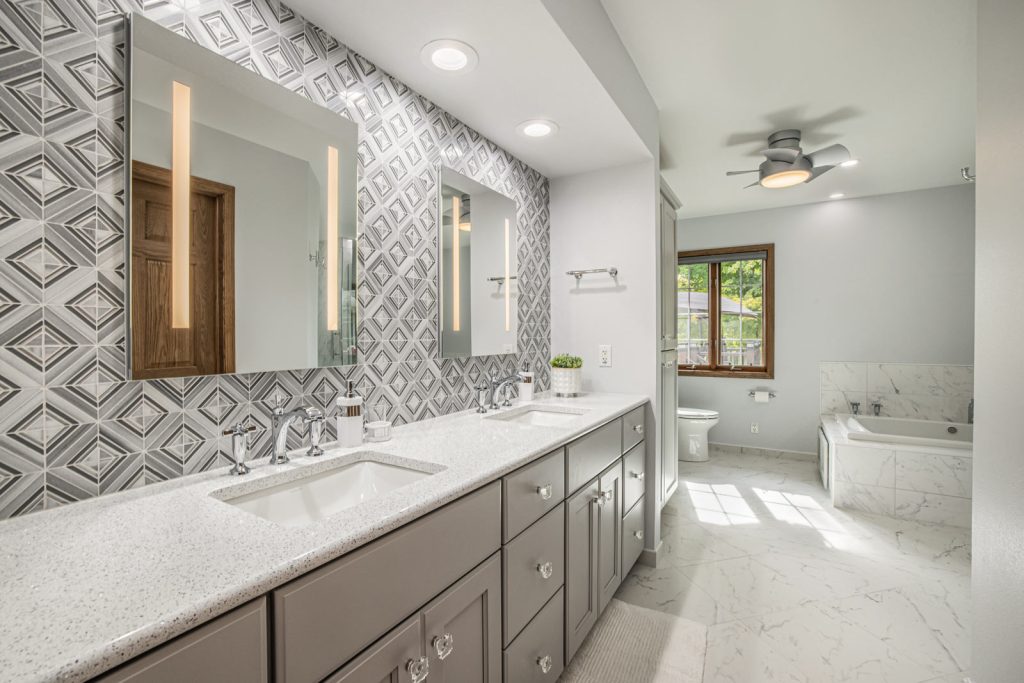 west-bend-bathroom-1